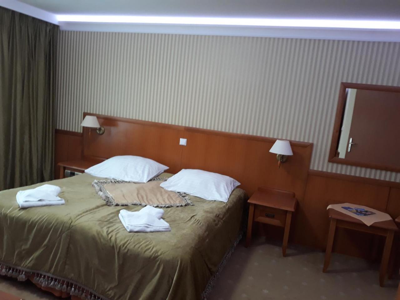 Hotel Imperium Pszczyna Εξωτερικό φωτογραφία